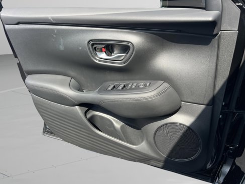 New 2026 Honda HR-V LX image 24