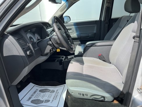 Used 2009 Dodge Dakota Laramie w/ Extra Security Group image 11