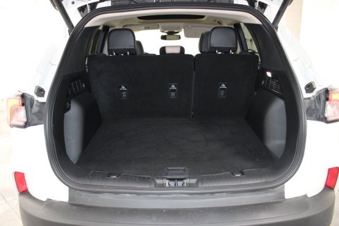 Used 2020 Ford Escape Titanium w/ Titanium Premium Package 2.0 image 27