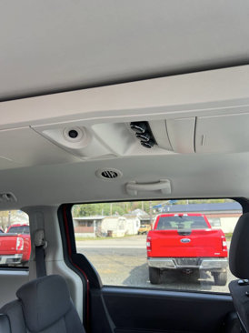 Used 2009 Dodge Grand Caravan SXT image 10