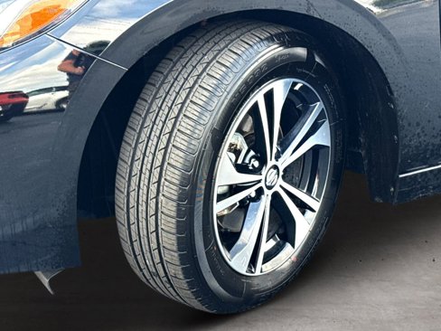 Used 2023 Nissan Sentra SV image 18