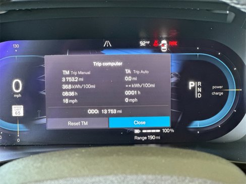 Certified 2023 Volvo XC40 Recharge Ultimate image 26