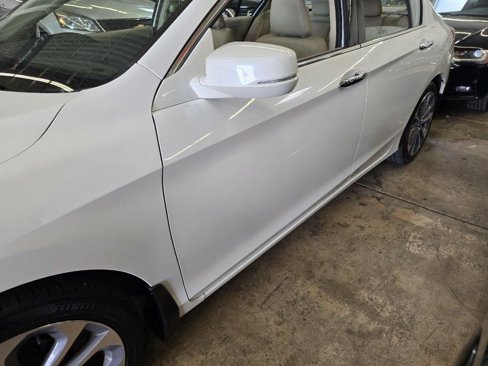 Used 2014 Honda Accord Touring image 27