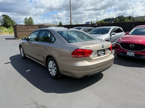 Used 2015 Volkswagen Passat 1.8T S image 6