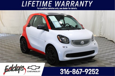Used 2016 smart fortwo pure image 1