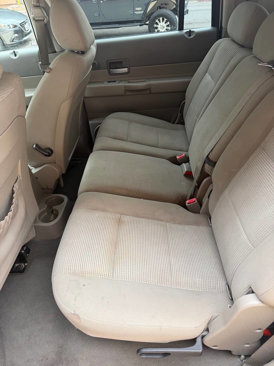 Used 2009 Dodge Durango SLT w/ Technology Group II image 14
