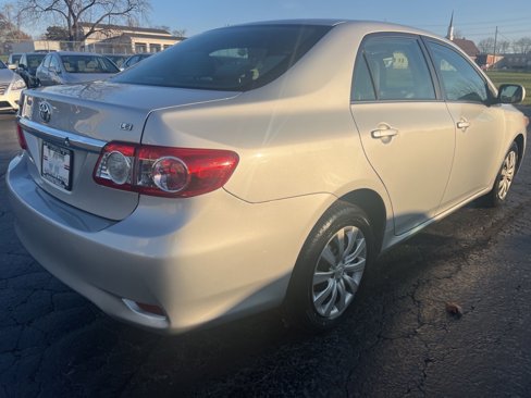 Used 2013 Toyota Corolla LE image 7