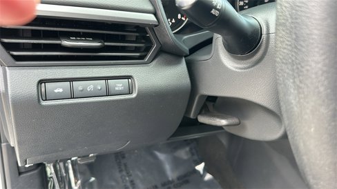Used 2022 Nissan Altima 2.5 SV image 17