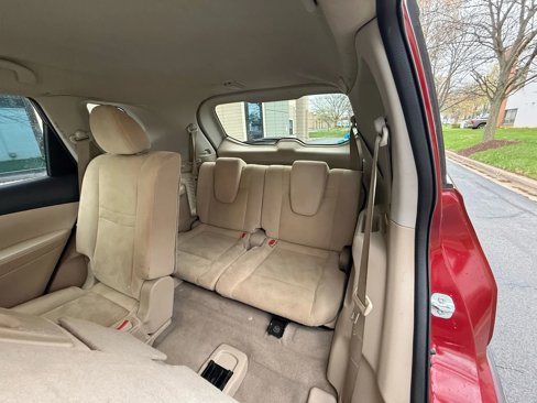 Used 2014 Nissan Rogue SV w/ SV Family Package image 21