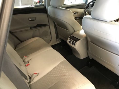 Used 2014 Toyota Venza LE image 14