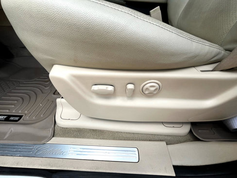 Used 2007 Cadillac Escalade EXT w/ Information Package image 41