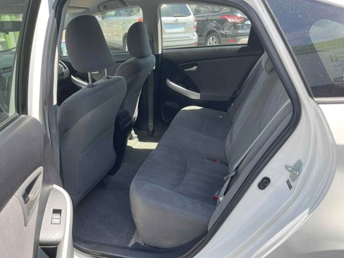 Used 2012 Toyota Prius Plug-In Hybrid image 11