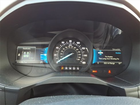 Used 2024 Ford Edge SEL w/ Convenience Package image 16