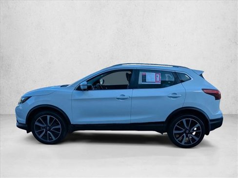 Used 2017 Nissan Rogue Sport SL w/ SL Premium Package image 9