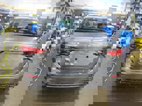 Used 2021 Nissan Sentra SV image 5