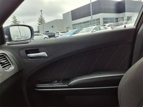 Used 2023 Dodge Charger SXT image 34