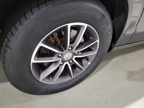 Used 2017 Dodge Grand Caravan SXT image 20