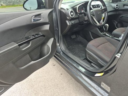 Used 2019 Chevrolet Sonic LT w/ RS Package image 29
