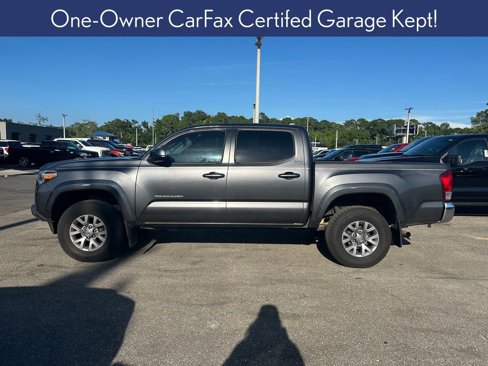 Used 2017 Toyota Tacoma SR5 image 2
