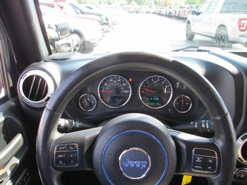 Used 2015 Jeep Wrangler Sahara w/ Connectivity Group image 21