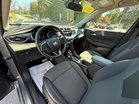 Used 2023 Buick Encore GX Select w/ Sport Touring Package image 17