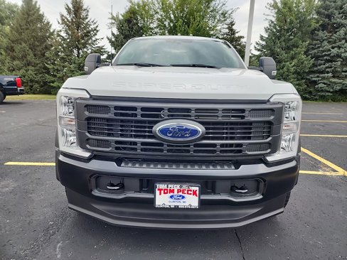 New 2024 Ford F450 XL image 5