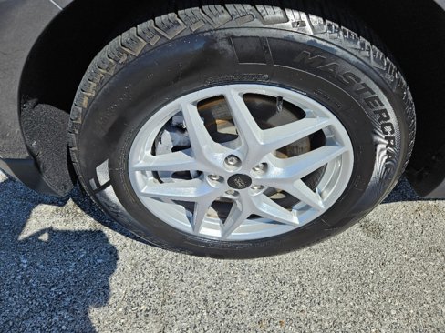 Used 2023 Ford Edge SEL image 10