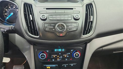 Used 2018 Ford Escape SE image 15