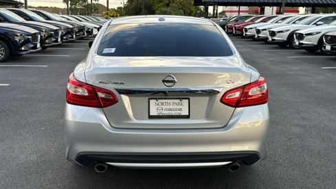 Used 2017 Nissan Altima 2.5 SV image 7