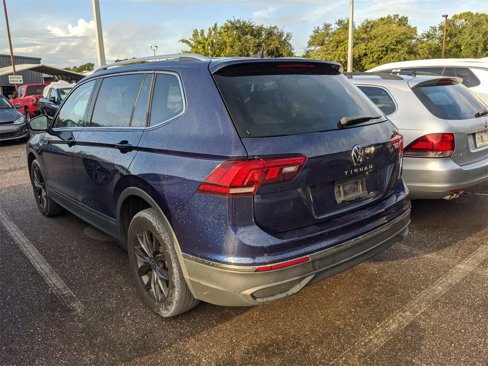 Certified 2022 Volkswagen Tiguan SE image 7
