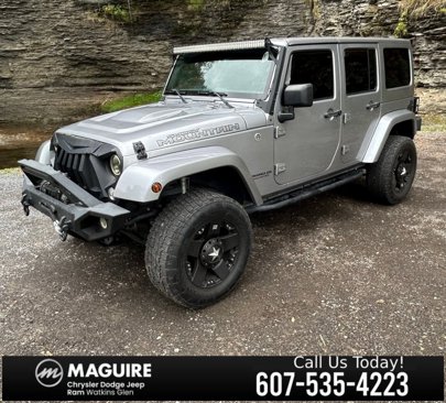 Used 2017 Jeep Wrangler Unlimited Sahara image 1