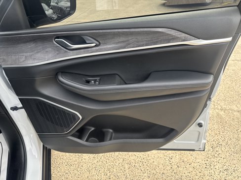 Certified 2021 Jeep Grand Cherokee L Limited image 20