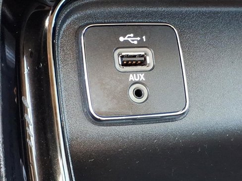 Used 2021 Jeep Compass Limited image 5