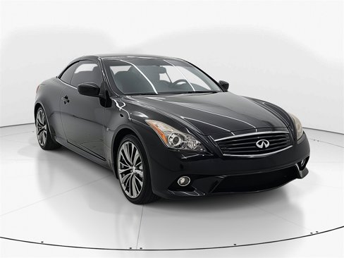 Used 2014 INFINITI Q60 Convertible w/ Sport Package image 3