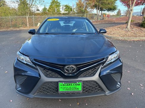 Used 2020 Toyota Camry SE image 5