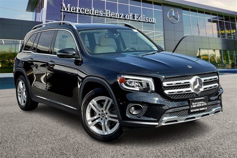 Certified 2021 Mercedes-Benz GLB 250 4MATIC image 1