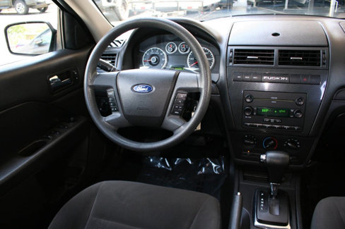 Used 2007 Ford Fusion SE image 9