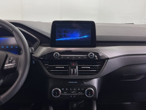 Used 2024 Ford Escape Active image 12