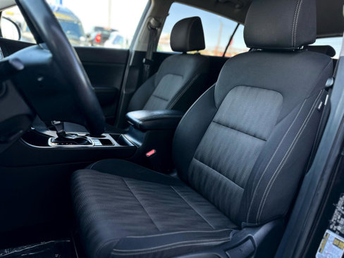 Used 2019 Kia Sportage LX image 10