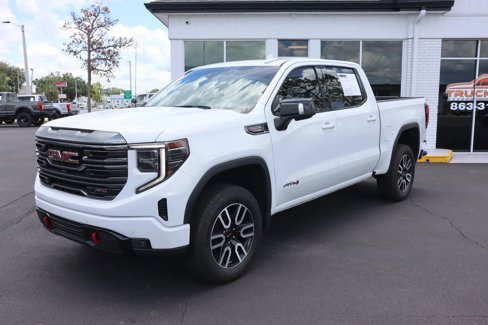Used 2022 GMC Sierra 1500 AT4 w/ AT4 Premium Package image 4