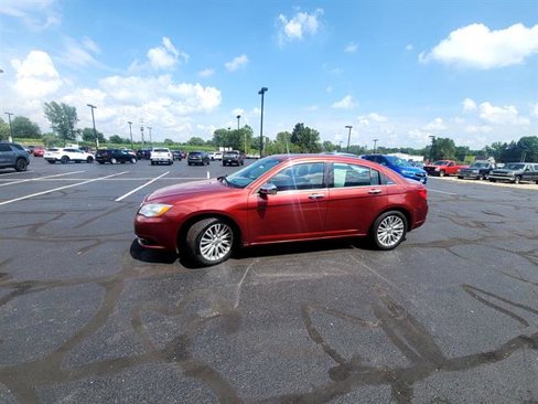 Used 2013 Chrysler 200 Limited w/ Sun/Sound Group image 8