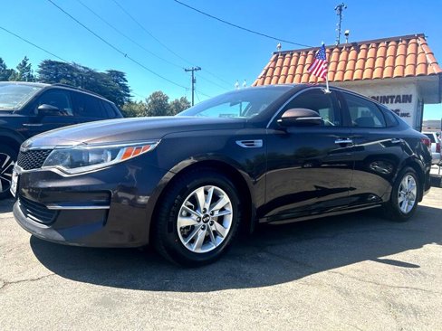 Used 2018 Kia Optima LX image 1