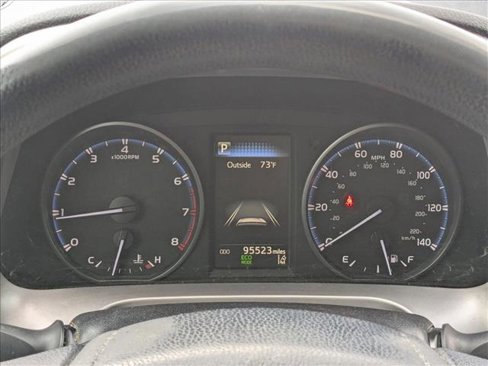 Used 2017 Toyota RAV4 LE image 10