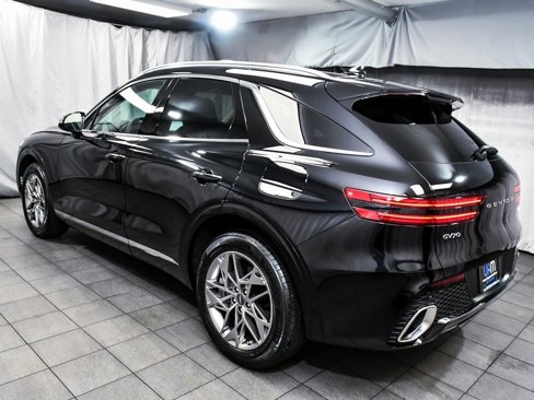 Used 2025 Genesis GV70 2.5T Select w/ Select Package image 4