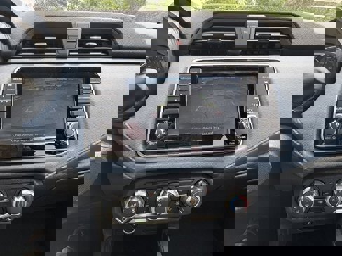 New 2025 Nissan Versa SV image 18