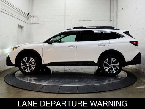 Used 2020 Subaru Outback Touring w/ Popular Package #2 image 5