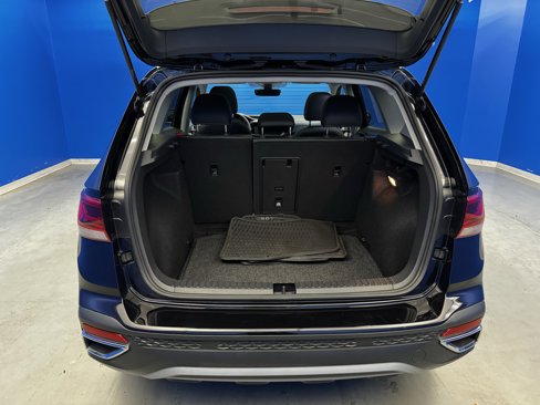 Used 2023 Volkswagen Taos SE image 28
