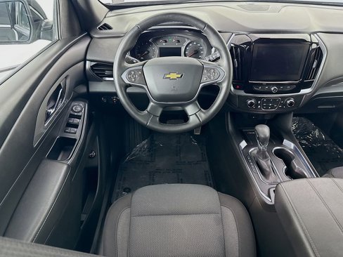 Used 2023 Chevrolet Traverse LT image 20