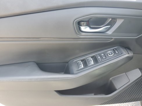 Used 2023 Honda Accord Sport image 13