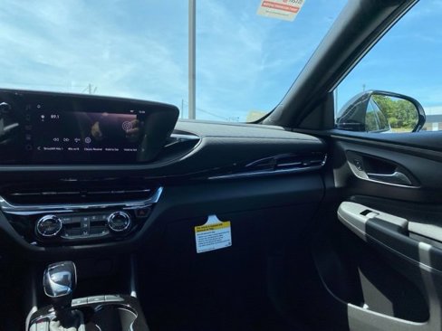 New 2025 Buick Envista Sport Touring w/ Convenience I Package image 26